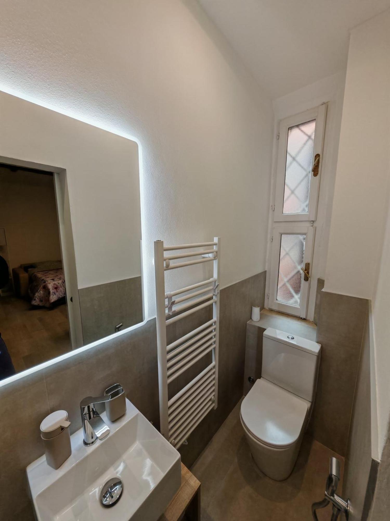 La Sosta-Appartamento A Pochi Passi Dalla Stazione Módena Exterior foto